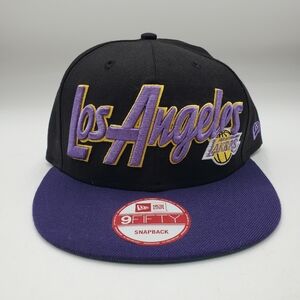 New Era Los Angeles Lakers Hat Cap Black Snapback Spell Out Hardwood Classic Men